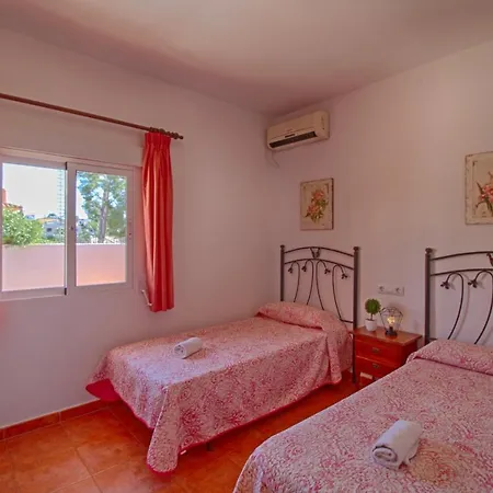 Costa - Dulce Vida Holiday home